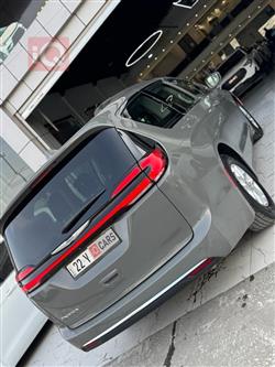 کرایسلەر پاسیفیکا